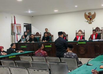 Rohidin Mersyah Dihukum 10 Tahun, Uang Pengganti Rp39 M, dan Hak Politiknya Dicabut