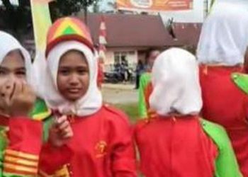 Momen HUT ke-80 RI Dinodai, Siswa di Jambi Menangis Gara-gara Camat Putar Lagu Ultah Saat Drumband Tampil