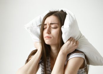Tips Meningkatkan Kualitas Tidur untuk Mengatasi Insomnia dan Stres