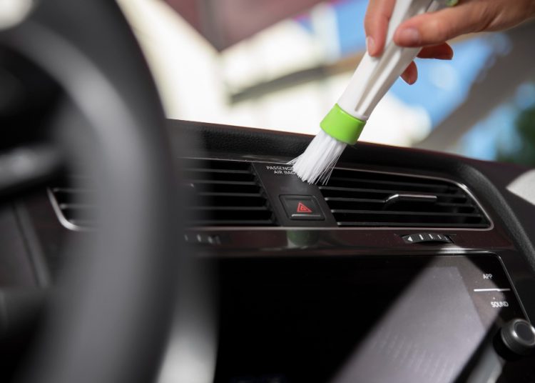 5 Cara Mengatasi Kipas Radiator Mobil yang Tidak Berputar