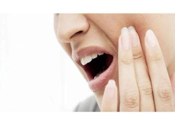 5 Penyebab Gusi Bengkak, ini penyebab utamanya