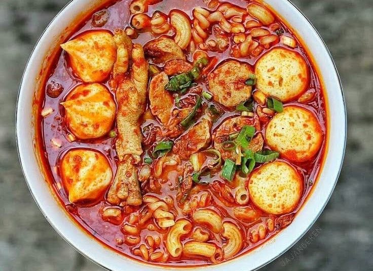 Yakin Masih Mau Makan? Ini 5 Bahaya Seblak Yang Bisa Mengganggu Kesehatan