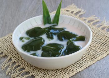 Atasi Panas Dalam Secara Alami dengan Cincau, Begini Caranya!