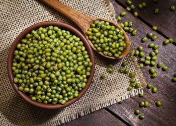 6 Manfaat Mengonsumsi Kacang Hijau, Baik untuk Tulang dan Pencernaan