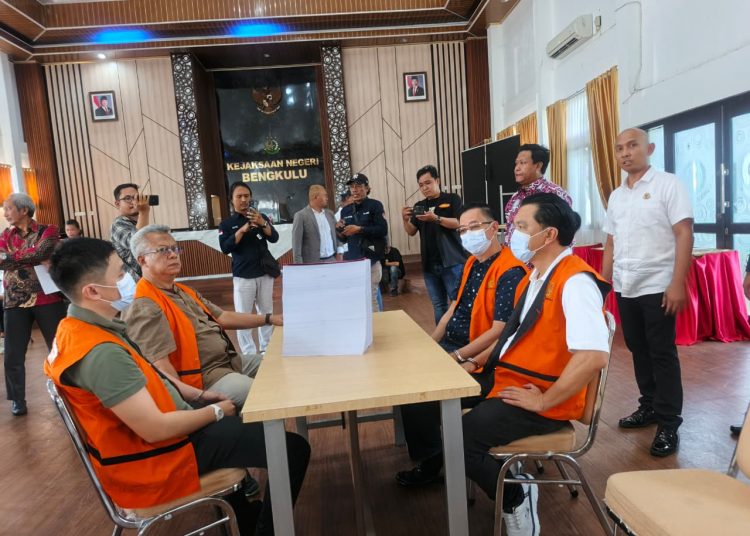 5 Tersangka Tambang Dilimpahkan ke Kejari, Rugikan Negara Rp 500 M