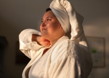 Tidak Perlu Diragukan Lagi, Inilah Manfaat Mandi Subuh untuk Kesehatan