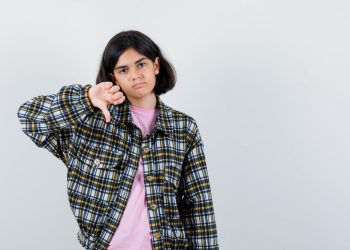 Akhlak-Less, Cari Tahu Penyebab Pudarnya Etika Anak Zaman Sekarang