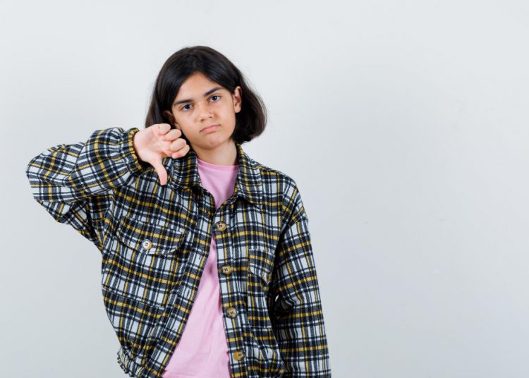 Akhlak-Less, Cari Tahu Penyebab Pudarnya Etika Anak Zaman Sekarang