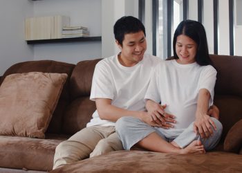 Bapak yang Tidak Pernah Elus Perut Istri Saat Hamil, Akan Jadi Hutang dan Ditagih Oleh Anak Suatu Saat