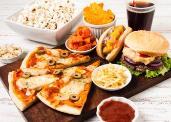 Meski Jadi Pilihan Cepat dan Praktis yang Ada di Bengkulu, Yuk Simak Bahaya Konsumsi Junk Food Berlebihan