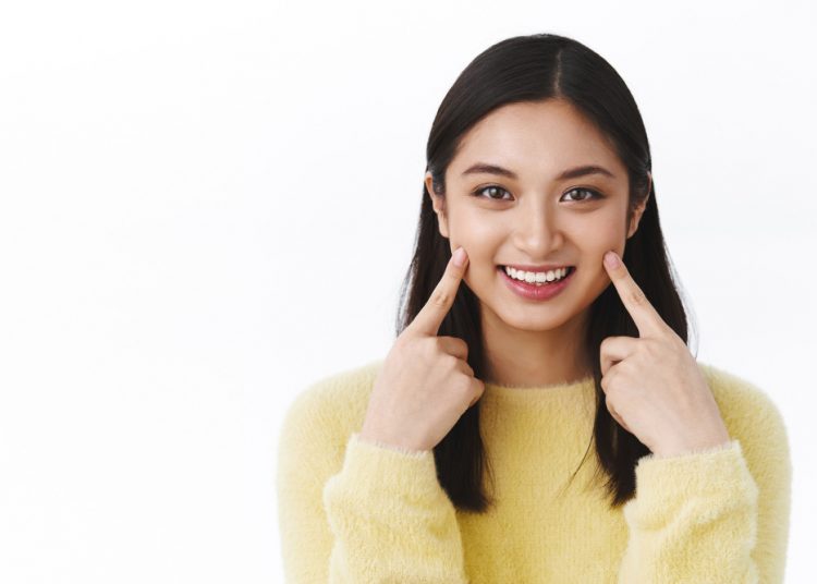 Ini Dia 5 Manfaat Minyak Kelapa untuk Kesehatan Gigi