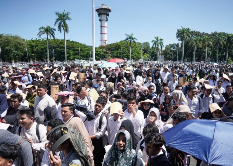 Digaji UMP, Ribuan Fresh Graduate Telah Bekerja Lewat Loker Magang Nasional