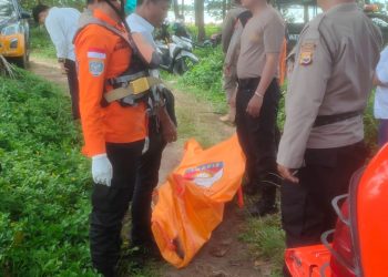 Geger! Pencari Lokan Temukan Jenazah Pria Mengapung di Muara Sungai Bengkulu