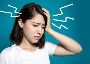 5 Gerakan Alami untuk Meredakan Sakit Kepala, Mudah Dilakukan di Rumah