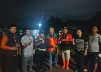 Pj Sekda Bengkulu Tinjau Warga Terdampak Banjir di Bentiring, Pastikan Bantuan Tepat Sasaran