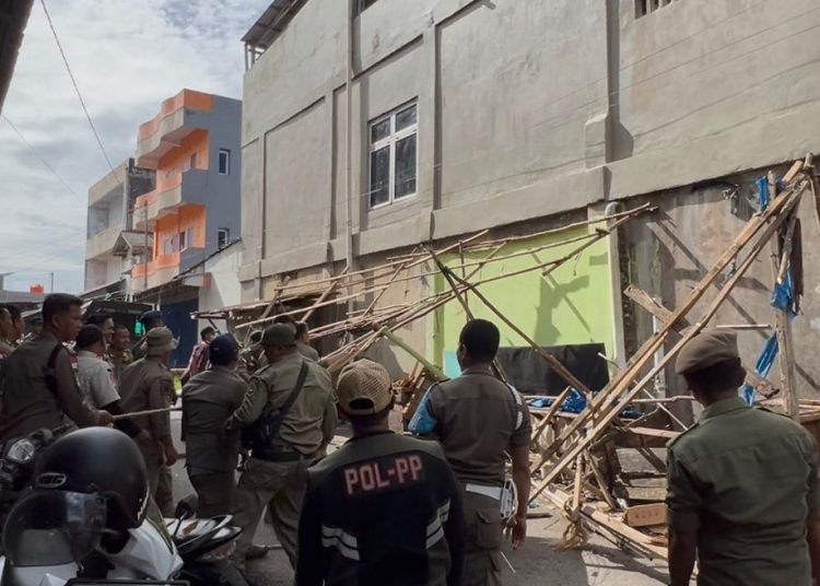 Satpol PP Bengkulu Intensif Tertibkan PKL, Fokus Kembalikan Fungsi Jalan dan Trotoar