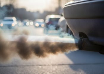 Deteksi “Penyakit” Mobil Lewat Warna Asap Knalpot: Seberapa Akurat?