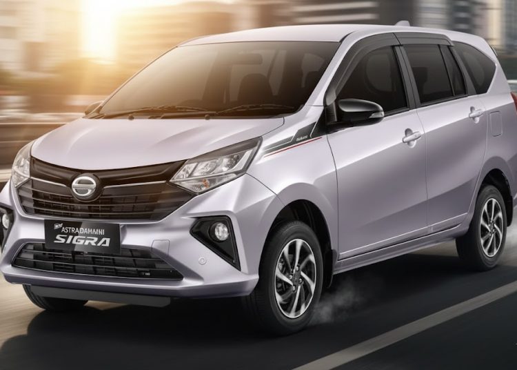 Harga Mobil Sigra Matic, MPV Irit dan Nyaman untuk Keluarga Indonesia
