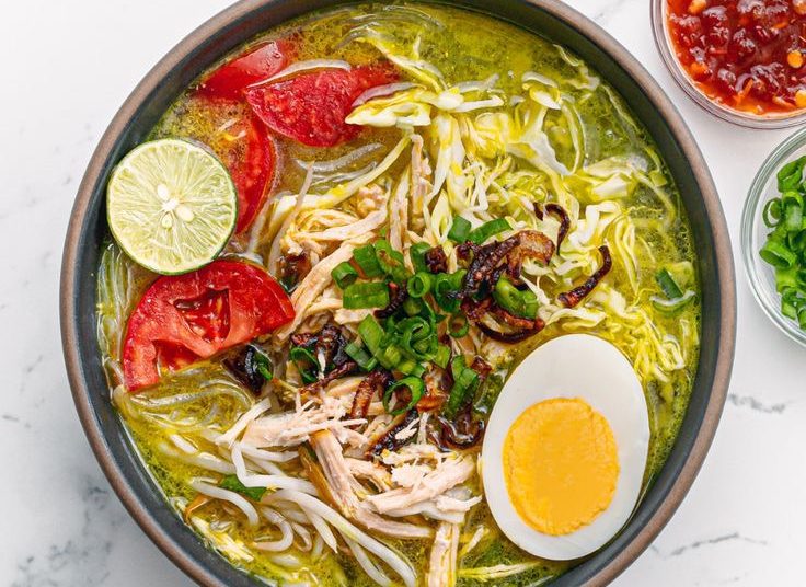 Resep Soto Rumahan Hangatkan Suasana, Kuah Gurih Kaya Rempah Jadi Andalan Keluarga