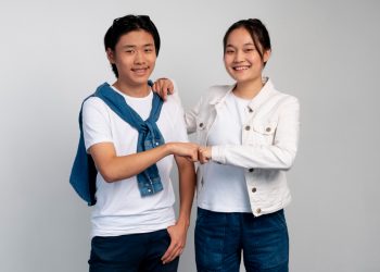 Anak Alami Pubertas Dini? Kenali Penyebab, Cara Mengatasi, dan Penanganan yang Tepat