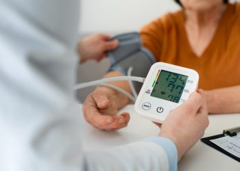 4 Tanda-tanda Hipertensi yang Berisiko untuk Ibu Hamil