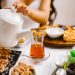 Kenapa Teh Sebaiknya Dihindari saat Sahur dan Berbuka Puasa