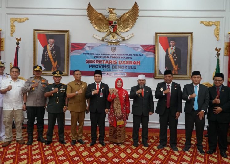 Herwan Antoni Dilantik sebagai Sekdaprov Bengkulu, Siap Total Dukung Program Bantu Rakyat