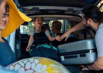 Utamakan Keselamatan, Simak Tips Berkendara Saat Puasa Agar Mudik Aman dan Nyaman