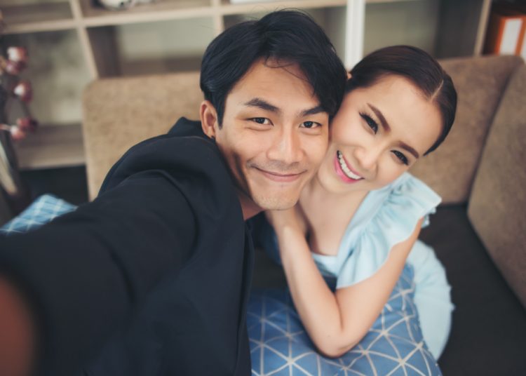 Suami Tidak Suka Posting Istri, Tapi Ada Sisi Positif yang Sering Istri Lupakan