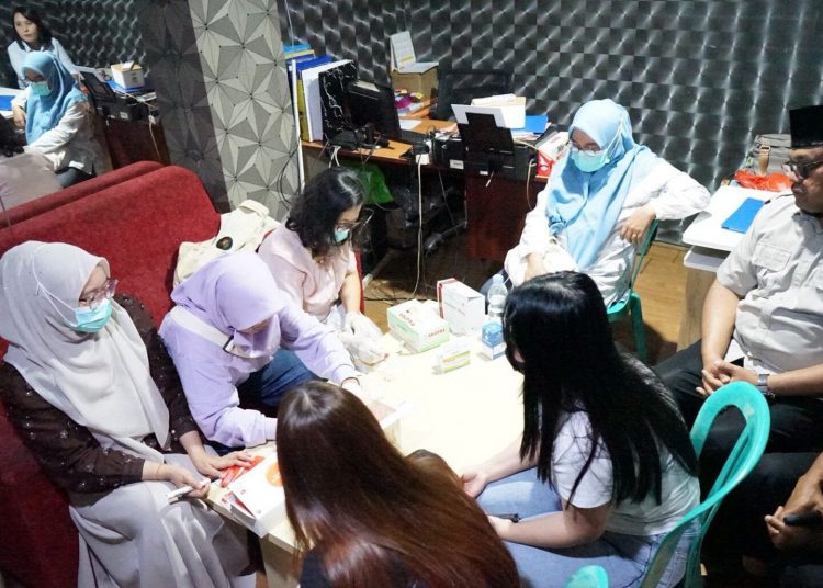 Skrining Mendadak di Mega Mall, 8 Terapis Spa Dinyatakan Negatif HIV