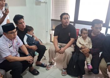 Empat Korban TPPO Asal Bengkulu Tiba di Tanah Air, Sujud Syukur Setiba di Bandara Fatmawati Soekarno