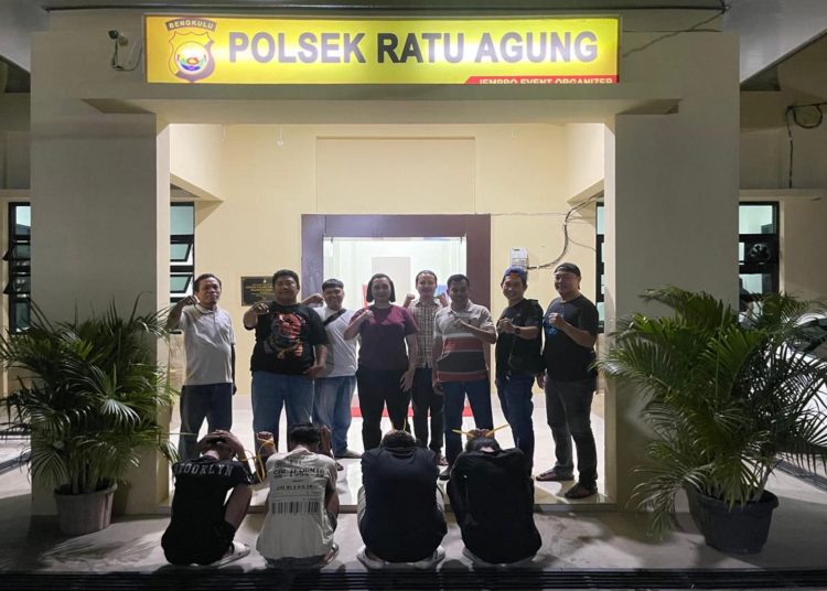 Botol Kaca Pecah di Kepala Korban, Polisi Ringkus Empat Pelaku Pengeroyokan Pantai Panjang