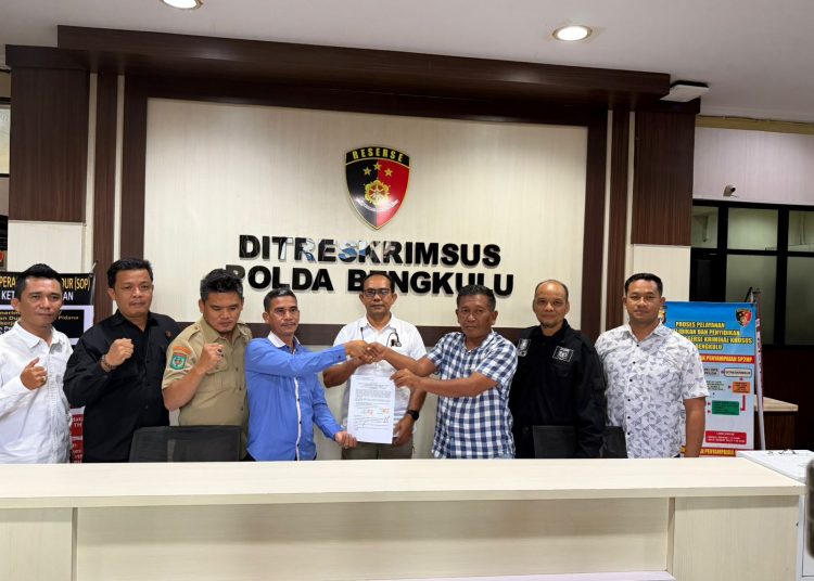 Desk Ketenagakerjaan Polda Bengkulu Tuntaskan Sengketa PHK, Karyawan Pabrik Sawit Terima Pesangon Rp36,7 Juta